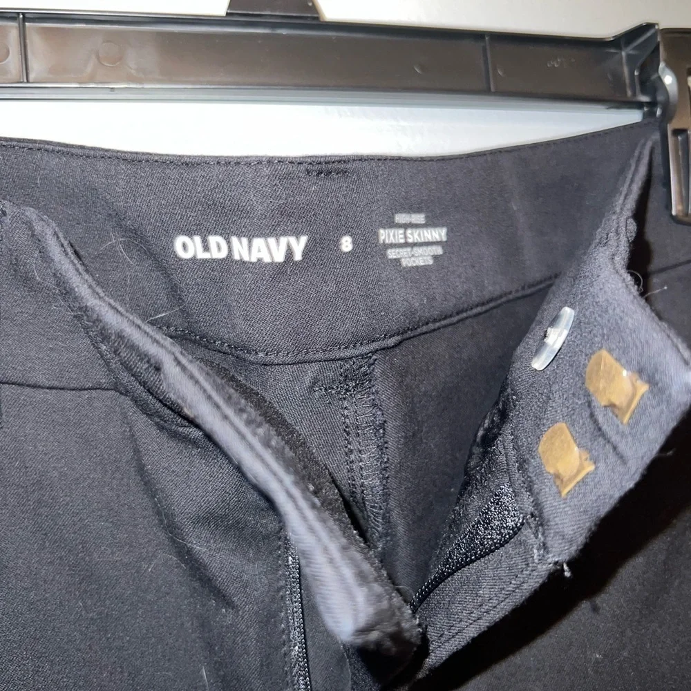 Old Navy Women's High Waisted Pixie Skinny Ankle Pants - Picture 4 of 4